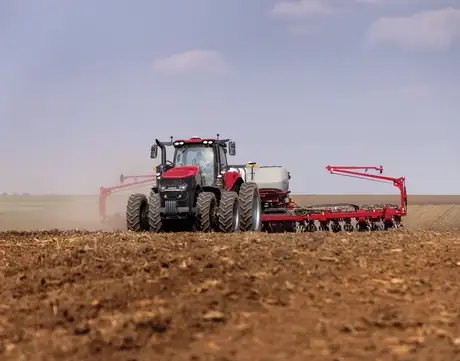 CASE - IH