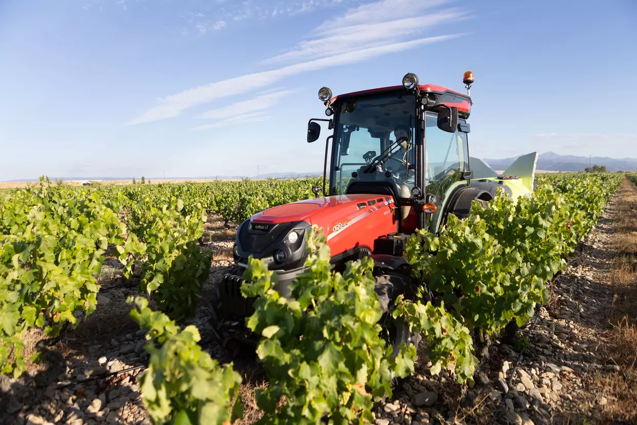 CASE - IH